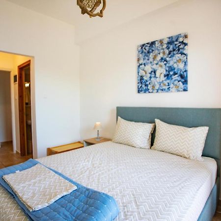Notos Sea Front Apartment Glossa Eksteriør billede