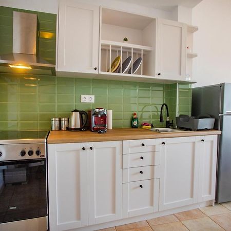 Notos Sea Front Apartment Glossa Eksteriør billede